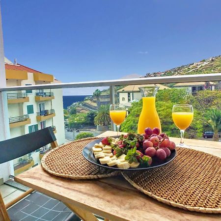 Rainbow Apartment By Lovelystay Funchal  Exteriör bild